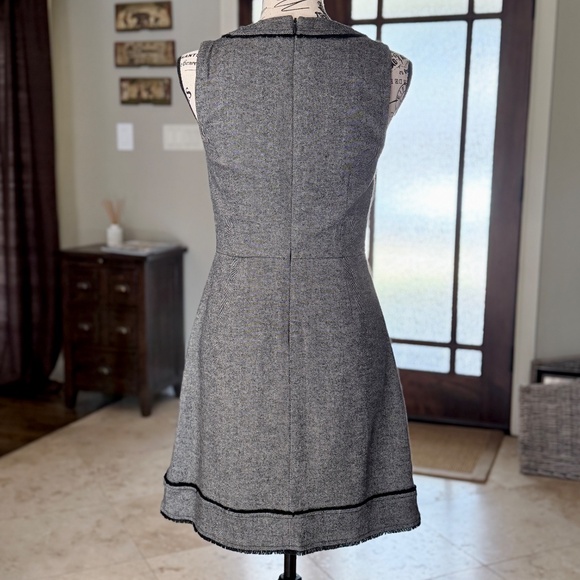 BANANA REPUBLIC | Black + White Wool Herringbone Fringe Dress, size 2P - Picture 2 of 6